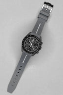 Curved Rubber Strap - Grey - OM Luxury